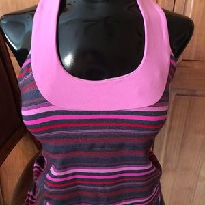 Lululemon Razorback pink tank